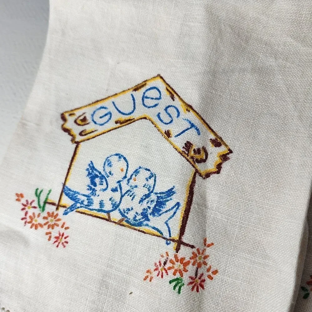 Vintage Set of Two Printed Tea Towels Kitchen Guest Bath Birdhouse NWOT